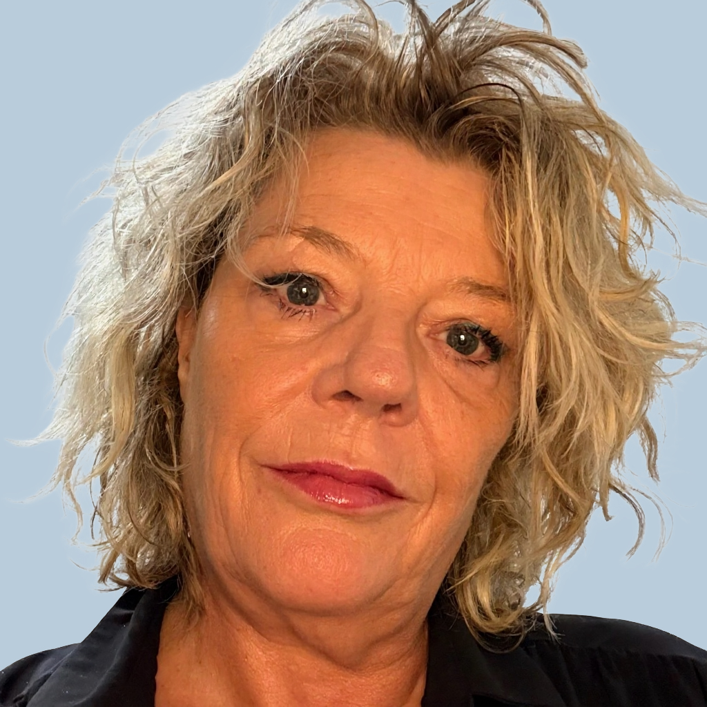 Nanette Schulling