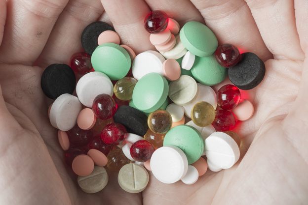 Hand Vol Pillen 23 2147767772