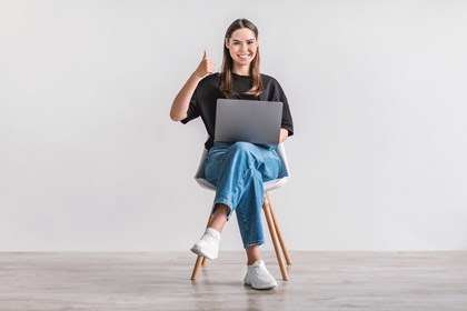 Meisje Met Laptop